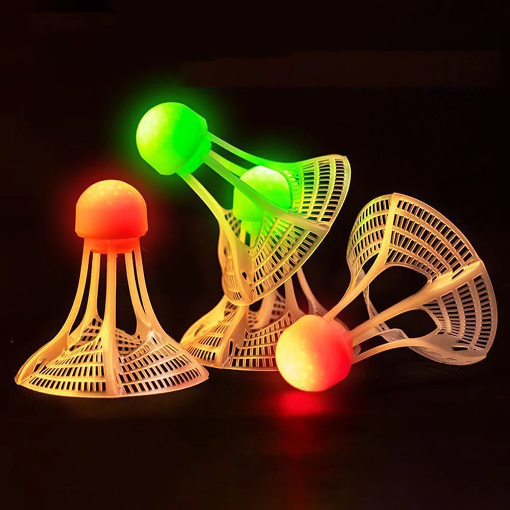 Glow-In-The-Dark Windproof Bad - đánh giá và giá Badminton Nylon Shuttlecock