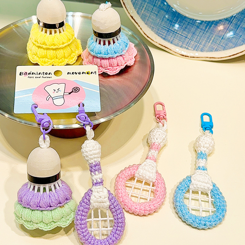 Handmade Hook Knitting Badmint - đánh giá và giá Badminton Yang Yang